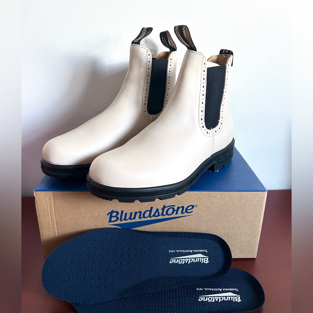 BLUNDSTONE #2156 women’s originals HI TOP Boots -pearl - Picture 4 of 7